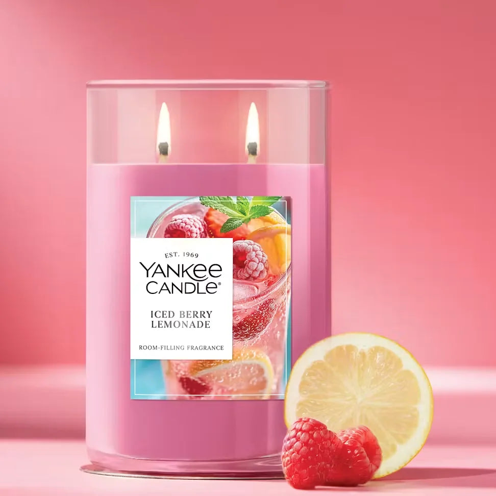 iced-berry-lemonade