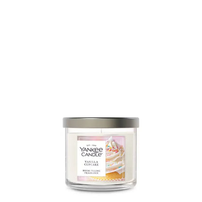 vanilla-cupcake