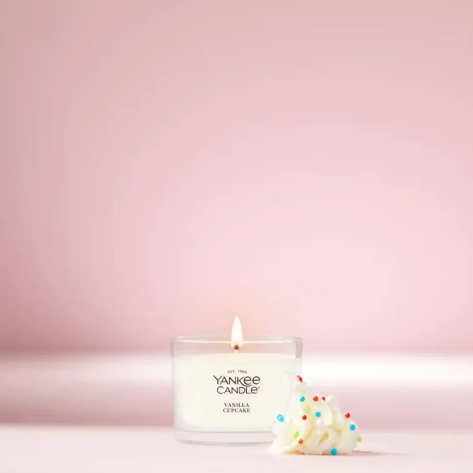 vanilla-cupcake