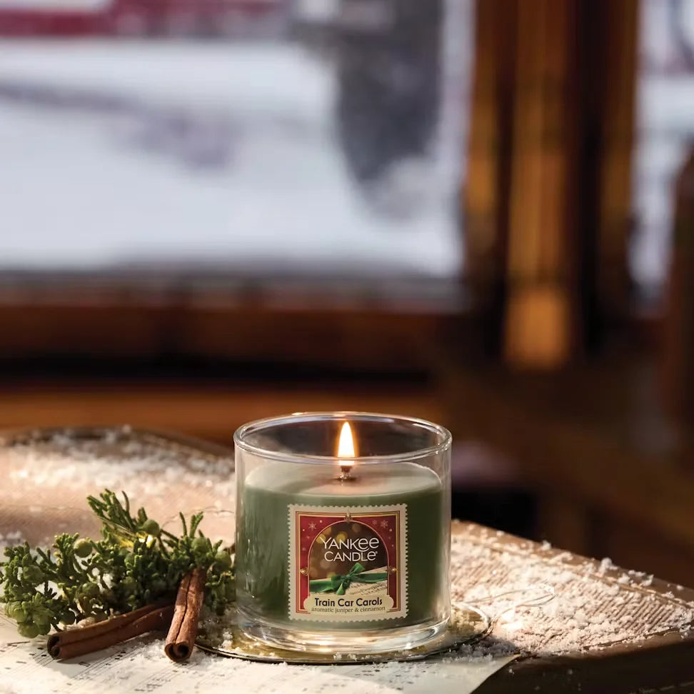 train-car-carols